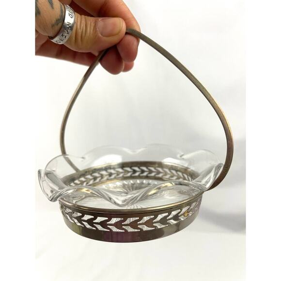 VTG Etched Cut Glass Candy Dish Small Basket Holder Sterling J44 - Picture 7 of 15
